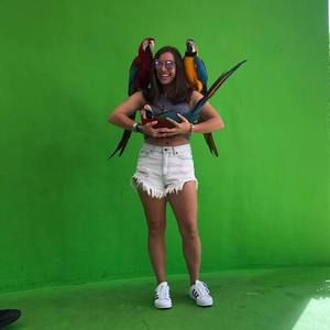 Meet your Posher, Mirena